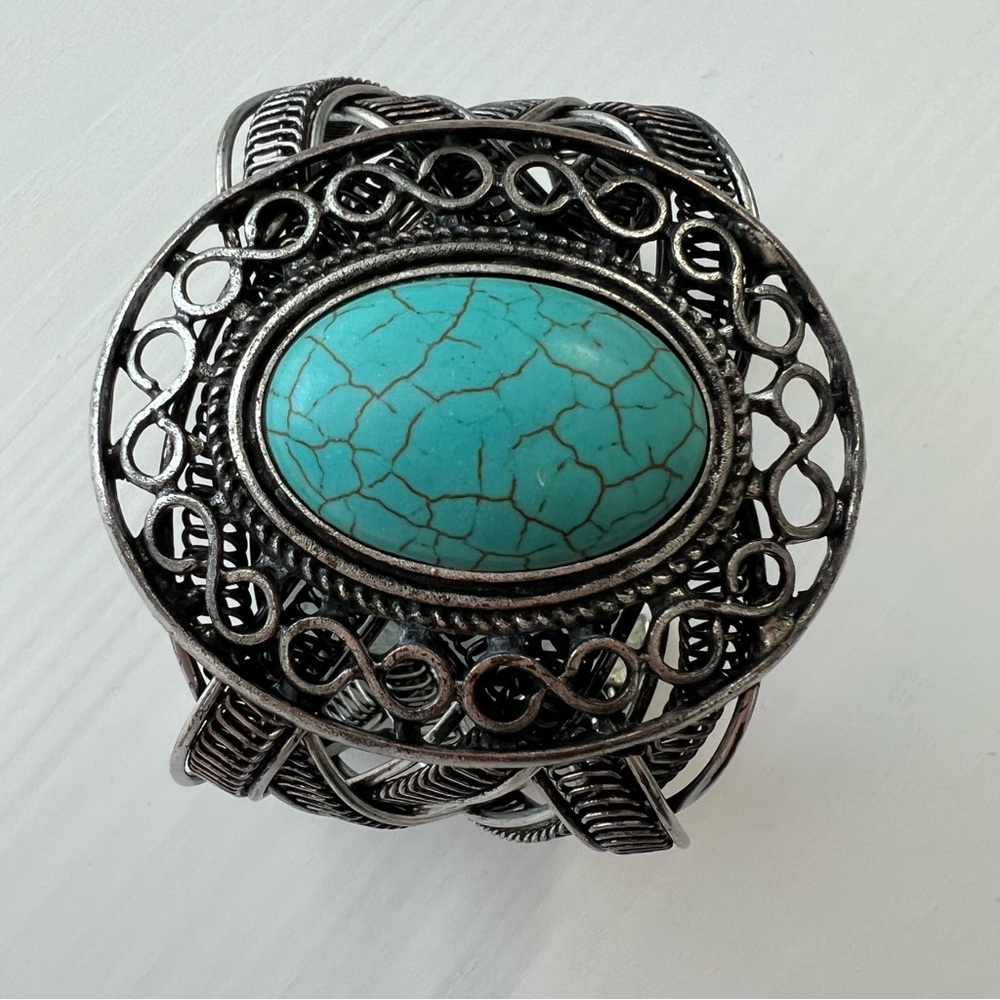 Turquoise Fashion Cuff - Picture 2 of 6